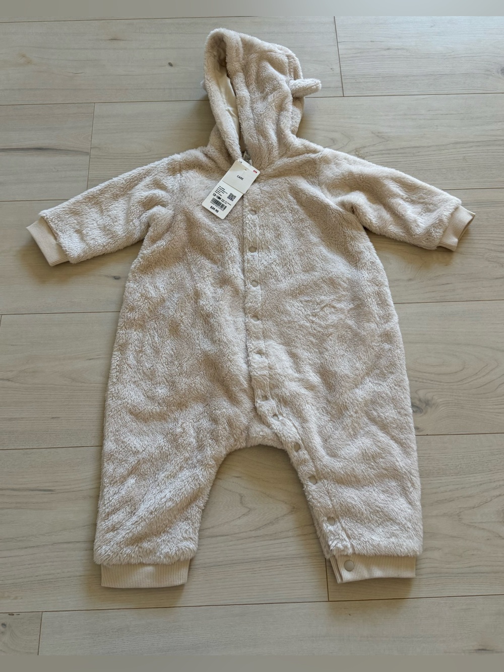 Uniqlo Cream Fuzzy Hooded Baby One-Piece NWT